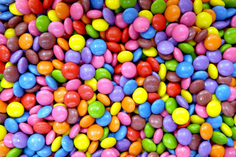 confiserie-LES MAYONS-min_smarties_confectionery_lenses-1150911